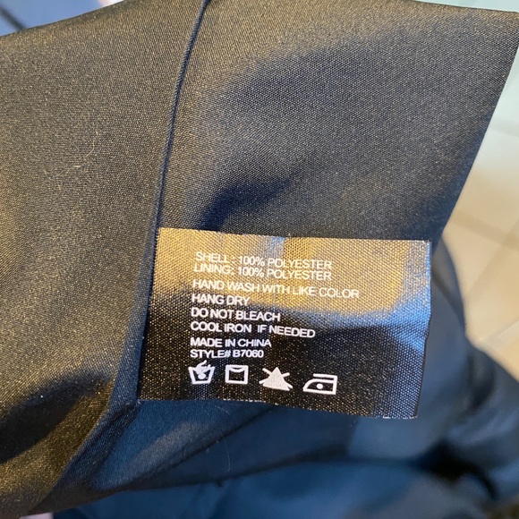 Best Little Black Dress you’ve ever worn! - Picture 5 of 5